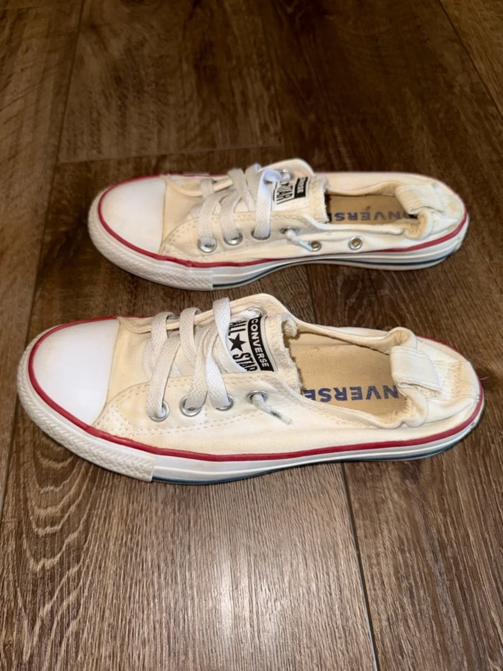Youth Converse All Star Low Top Sneakers / Shoes - Size 5